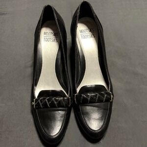Mootsies Tootsies Black Leather Block Heel Loafer Pumps Women's 9.5 EUC